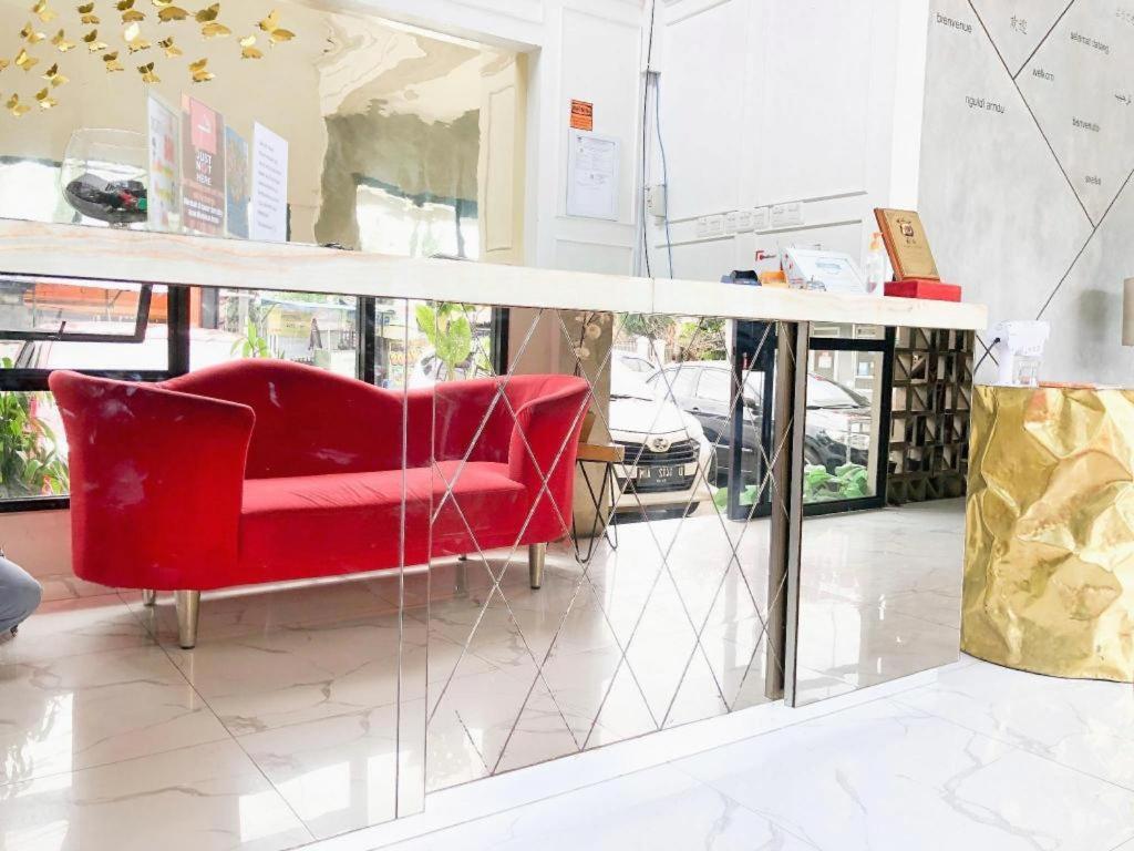 Hotel The Batik Bed And Coffee Bandung Exterior foto